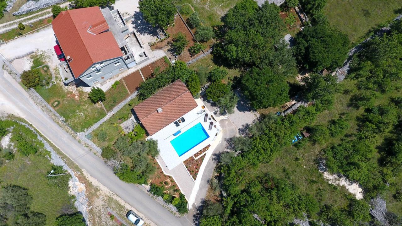 Vacation Home Daniela Zgaljic Εξωτερικό φωτογραφία